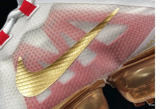 BQ7038-001 YEAR CHINESE 2019 PLATINUM AIR PURE 2019 NEW VAPORMAX 0127